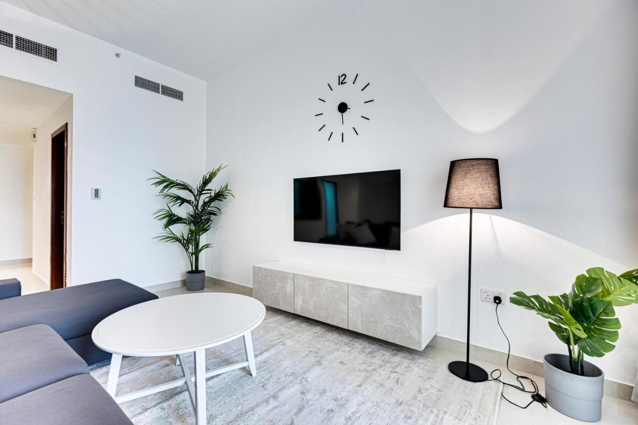 2 Bd Apartment In Bahar Jbr Dubai Dış mekan fotoğraf